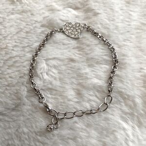 Sterling Silver Rhodium Rolo Chain Heart Bracelet🤍